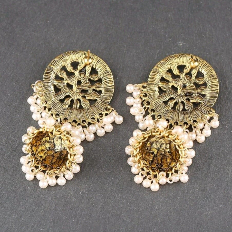 M-Pearl Drop Earrings image 1